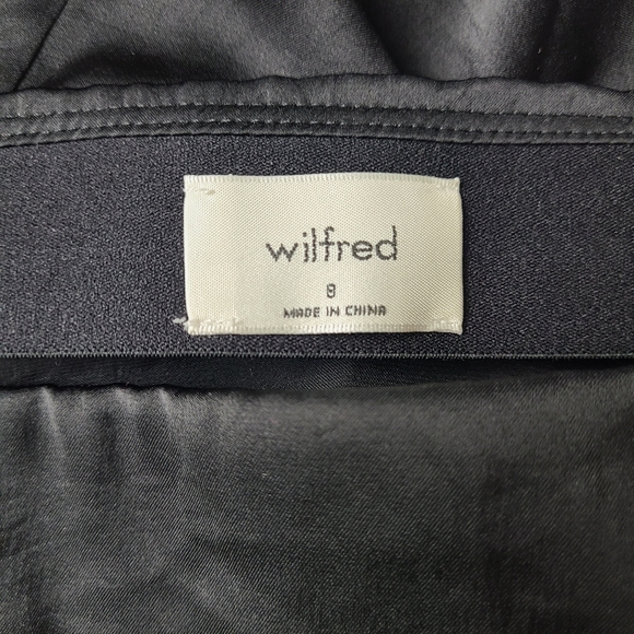 Wilfred Allusion Black Side Ruched Satin Mini Skirt - Picture 9 of 9